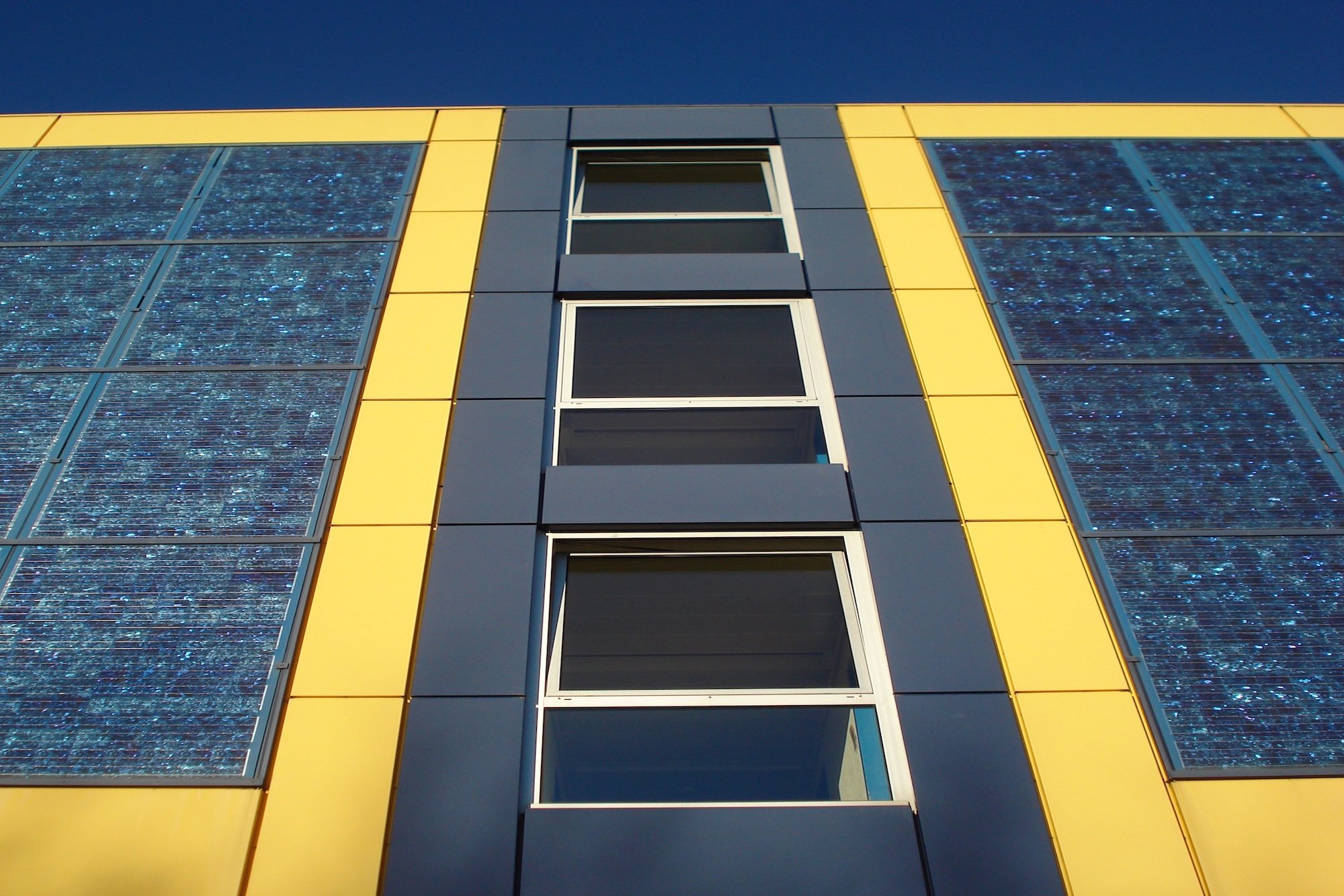 architecture-structure-building-skyscraper-facade-blue-913895-pxhere.com-1-1.jpg